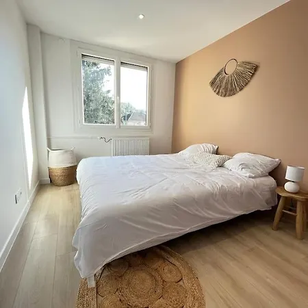 Le Chantereine Appartement Residentiel Bourgoin-Jallieu Exterior photo